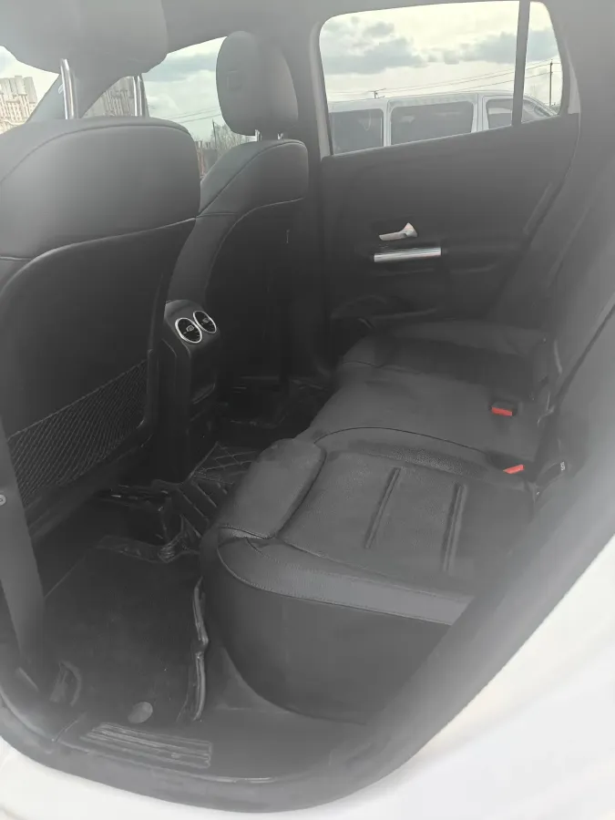 2023 Mercedes-Benz GLA Class 2.0T 190HP L4 8DCT,autocango,china used car exporter,china ev exporter,chinese used car exporter,chinese used ev exporter