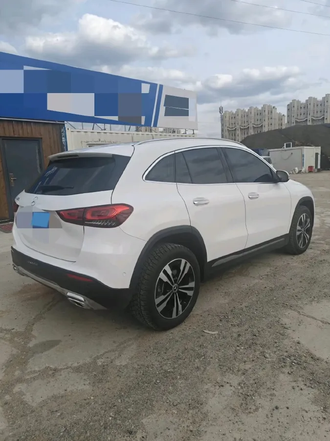 2023 Mercedes-Benz GLA Class 2.0T 190HP L4 8DCT,autocango,china used car exporter,china ev exporter,chinese used car exporter,chinese used ev exporter