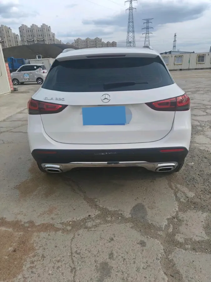 2023 Mercedes-Benz GLA Class 2.0T 190HP L4 8DCT,autocango,china used car exporter,china ev exporter,chinese used car exporter,chinese used ev exporter
