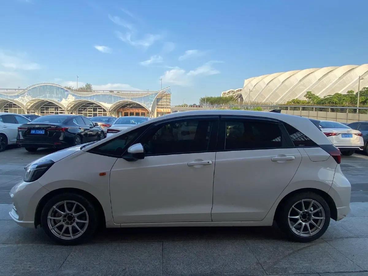 2021 Honda Fit 1.5L 131HP L4 CVT,autocango,china used car exporter,china ev exporter,chinese used car exporter,chinese used ev exporter