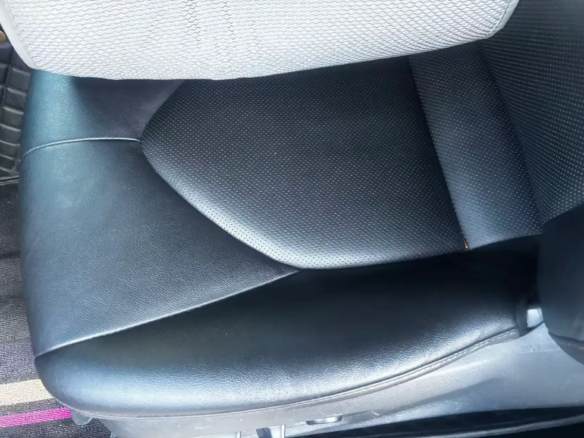 2019 Toyota Camry 2.5L 178HP L4 E-CVT Hybrid,autocango,china used car exporter,china ev exporter,chinese used car exporter,chinese used ev exporter