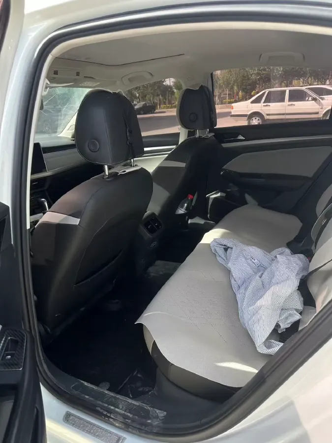 2024 Volkswagen Bora 1.5T 160HP L4 7DCT,autocango,china used car exporter,china ev exporter,chinese used car exporter,chinese used ev exporter