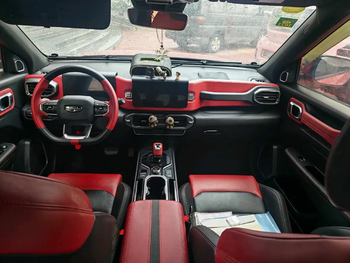 2020 Geely ICON 1.5T 177HP L3 7DCT,autocango,china used car exporter,china ev exporter,chinese used car exporter,chinese used ev exporter