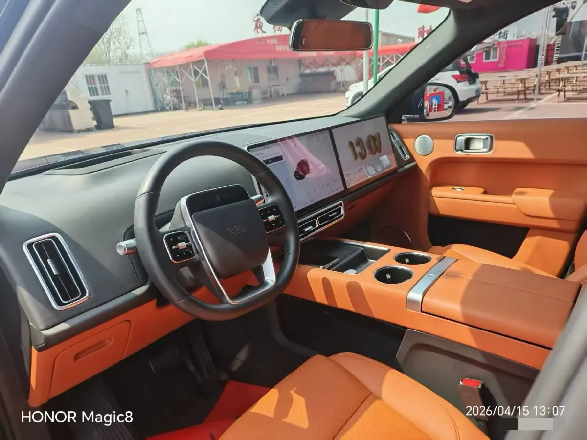 2023 Li L8 Range Extended 154HP REEV 40.9KWH,autocango,china used car exporter,china ev exporter,chinese used car exporter,chinese used ev exporter