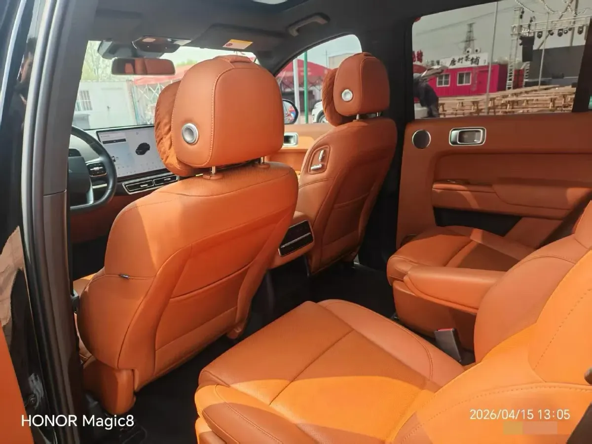 2023 Li L8 Range Extended 154HP REEV 40.9KWH,autocango,china used car exporter,china ev exporter,chinese used car exporter,chinese used ev exporter
