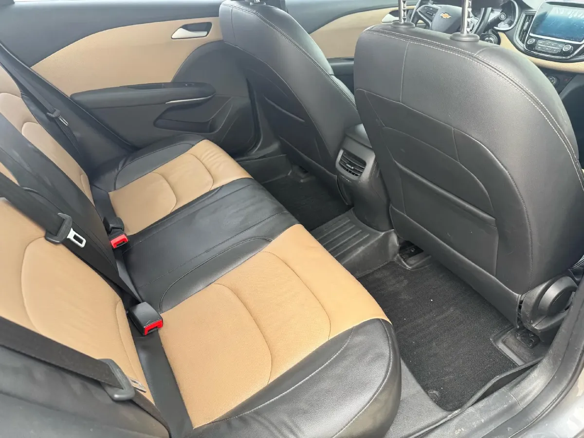 2021 Chevrolet Monza 1.5L 113HP L4 6AT,autocango,china used car exporter,china ev exporter,chinese used car exporter,chinese used ev exporter