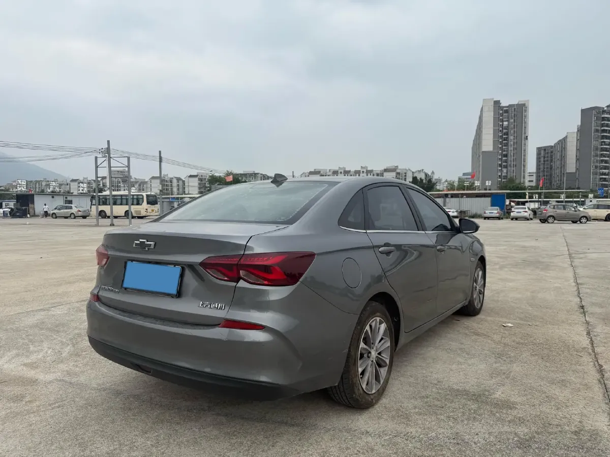 2021 Chevrolet Monza 1.5L 113HP L4 6AT,autocango,china used car exporter,china ev exporter,chinese used car exporter,chinese used ev exporter