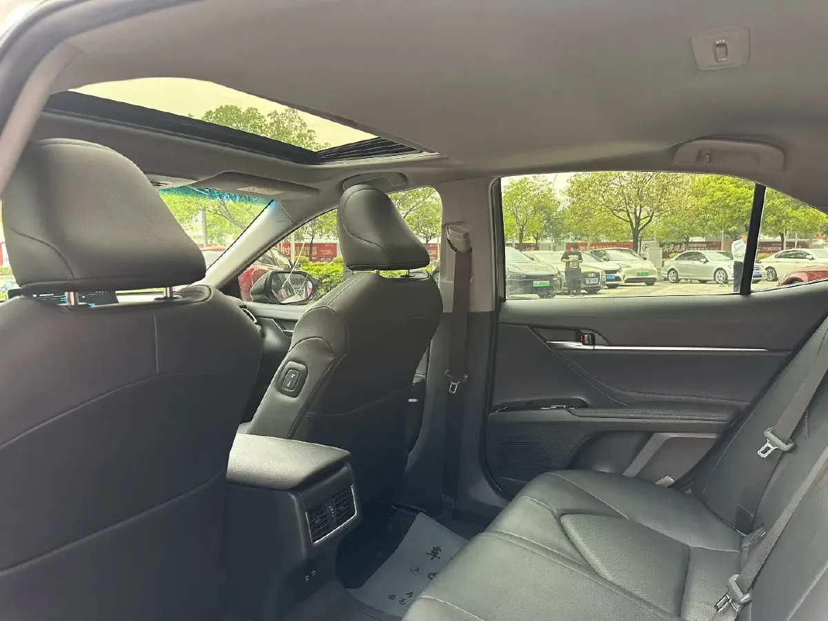 2021 Toyota Camry 2.0L 178HP L4 CVT,autocango,china used car exporter,china ev exporter,chinese used car exporter,chinese used ev exporter