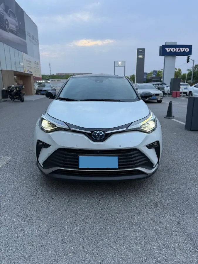 2021 Toyota Izoa 2.0L 146HP L4 E-CVT Hybrid,autocango,china used car exporter,china ev exporter,chinese used car exporter,chinese used ev exporter