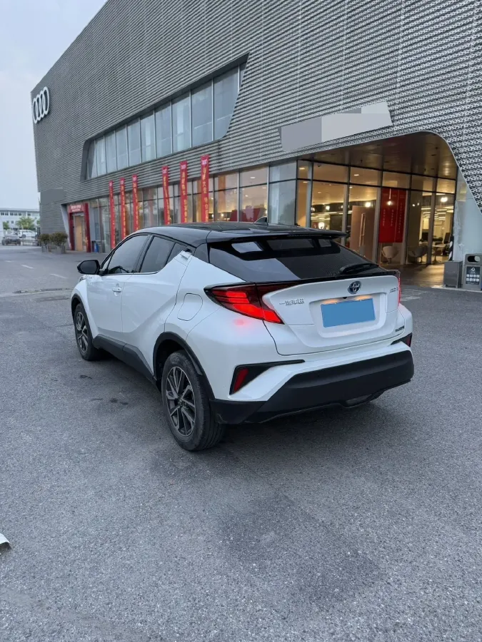 2021 Toyota Izoa 2.0L 146HP L4 E-CVT Hybrid,autocango,china used car exporter,china ev exporter,chinese used car exporter,chinese used ev exporter