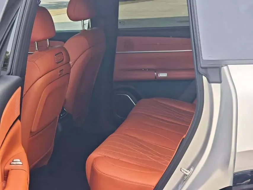 2025 ChangAn QiYuan Q07 1.5L 98HP L4 E-CVT PHEV,autocango,china used car exporter,china ev exporter,chinese used car exporter,chinese used ev exporter