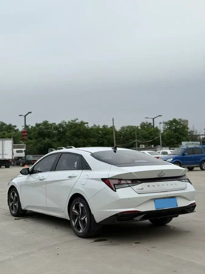2023 Hyundai Elantra 1.5L 115HP L4 CVT,autocango,china used car exporter,china ev exporter,chinese used car exporter,chinese used ev exporter