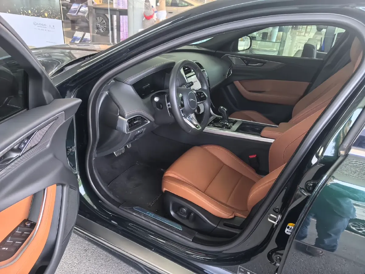 2024 Jaguar XEL 2.0T 250HP L4 8AT,autocango,china used car exporter,china ev exporter,chinese used car exporter,chinese used ev exporter