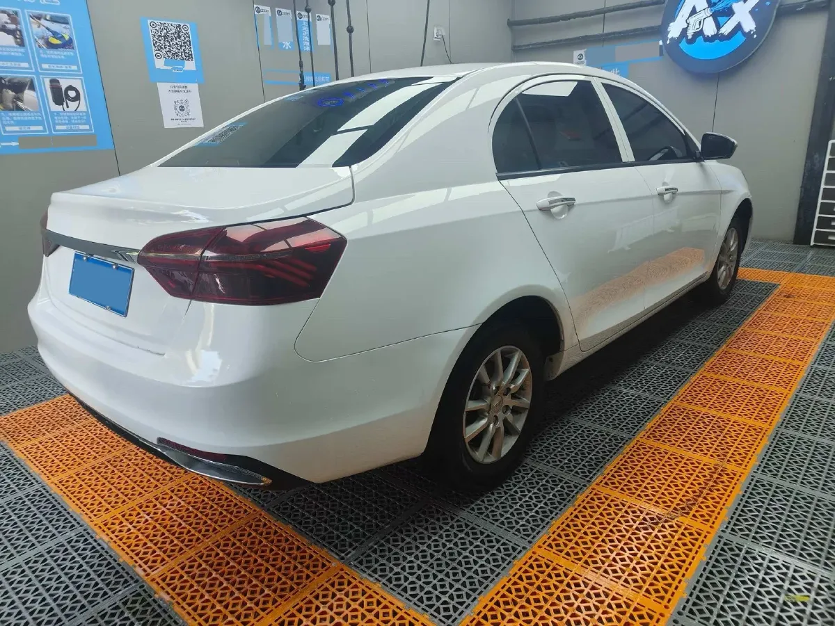 2020 Geely Emgrand 1.5L 109HP L4 5MT,autocango,china used car exporter,china ev exporter,chinese used car exporter,chinese used ev exporter