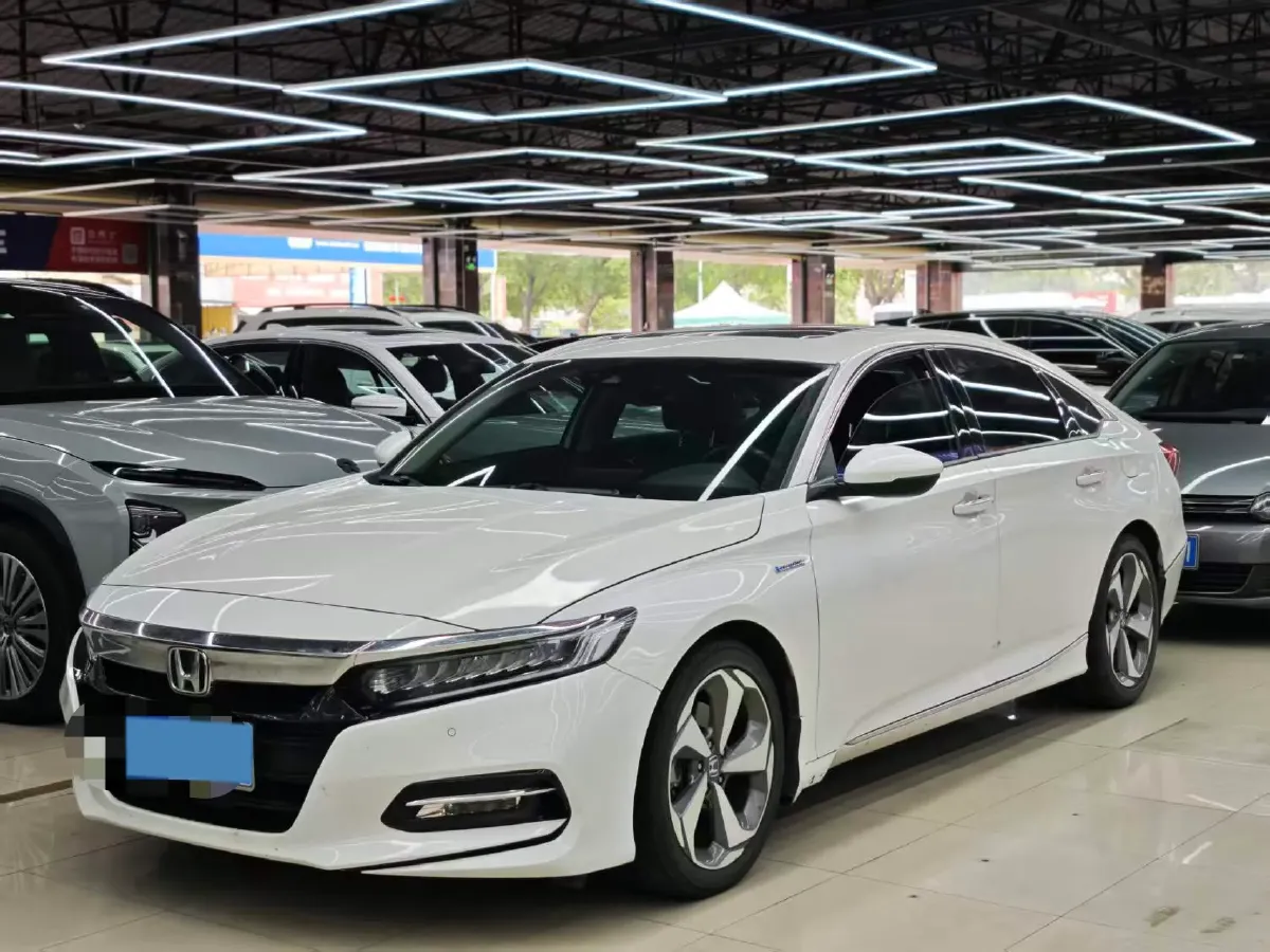 2018 Honda Accord 2.0L 146HP L4 E-CVT Hybrid,autocango,china used car exporter,china ev exporter,chinese used car exporter,chinese used ev exporter