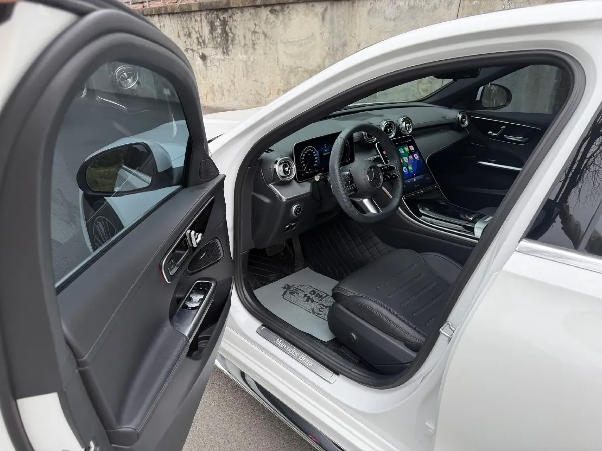 2023 Mercedes-Benz C Class 1.5T 204HP L4 9AT,autocango,china used car exporter,china ev exporter,chinese used car exporter,chinese used ev exporter