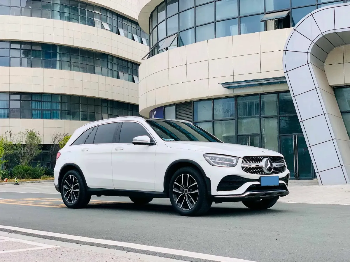 2021 Mercedes-Benz GLC Class 2.0T 197HP L4 9AT,autocango,china used car exporter,china ev exporter,chinese used car exporter,chinese used ev exporter