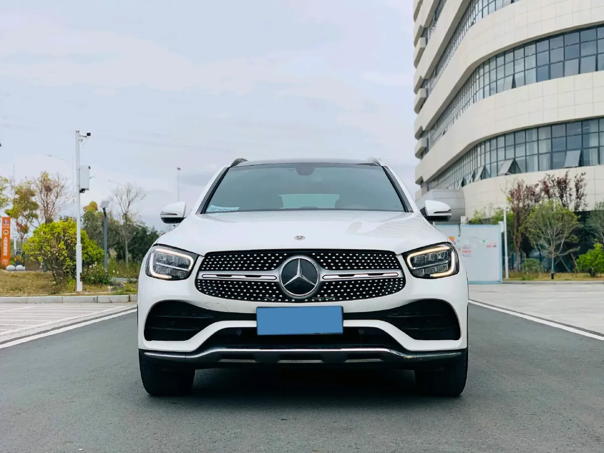 2021 Mercedes-Benz GLC Class 2.0T 197HP L4 9AT,autocango,china used car exporter,china ev exporter,chinese used car exporter,chinese used ev exporter