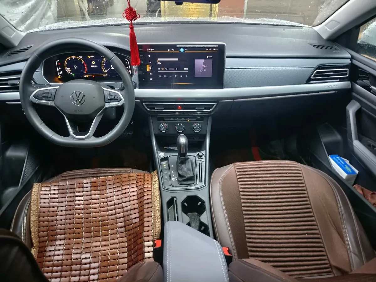 2024 Volkswagen Lavida 1.5L 110HP L4 6AT,autocango,china used car exporter,china ev exporter,chinese used car exporter,chinese used ev exporter