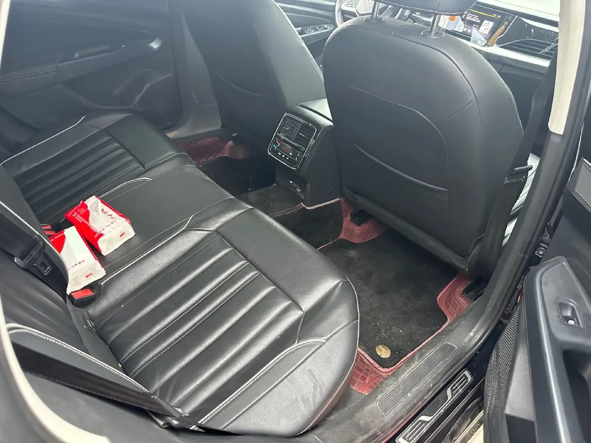 2022 Skoda Kodiak GT 2.0T 186HP L4 7DCT,autocango,china used car exporter,china ev exporter,chinese used car exporter,chinese used ev exporter