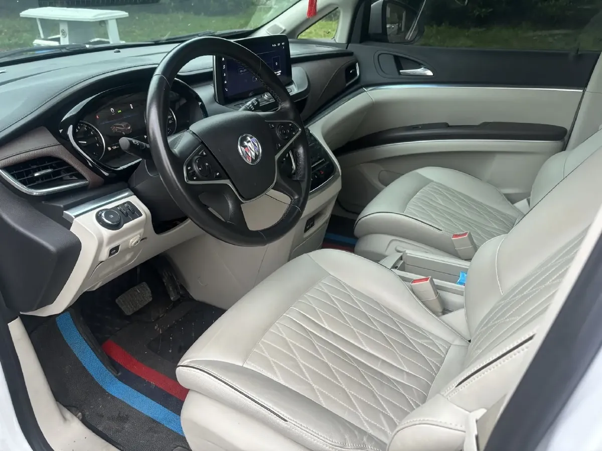 2022 Buick GL8 2.0T 237HP L4 9AT,autocango,china used car exporter,china ev exporter,chinese used car exporter,chinese used ev exporter