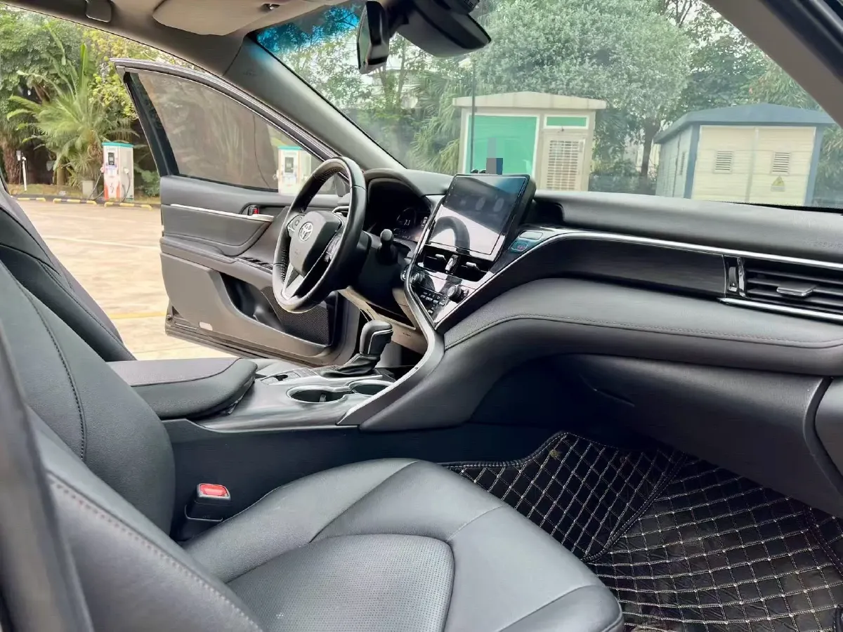 2021 Toyota Camry 2.5L 178HP L4 E-CVT Hybrid,autocango,china used car exporter,china ev exporter,chinese used car exporter,chinese used ev exporter