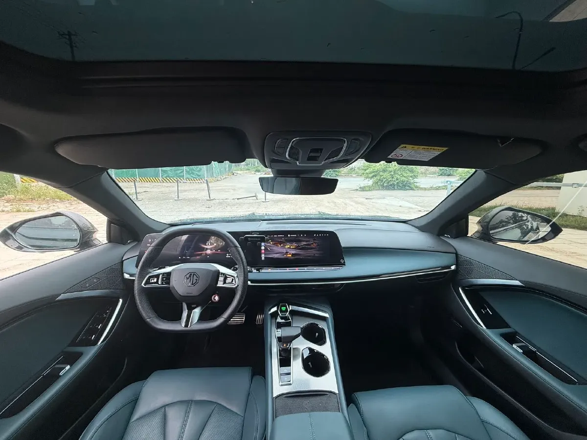 2023 MG 7 1.5T 188HP L4 7DCT,autocango,china used car exporter,china ev exporter,chinese used car exporter,chinese used ev exporter