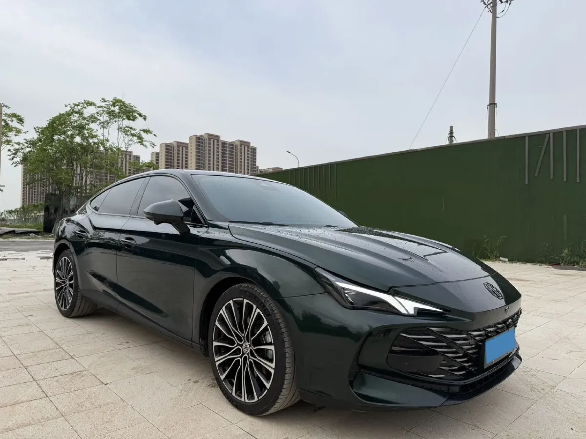 2023 MG 7 1.5T 188HP L4 7DCT,autocango,china used car exporter,china ev exporter,chinese used car exporter,chinese used ev exporter