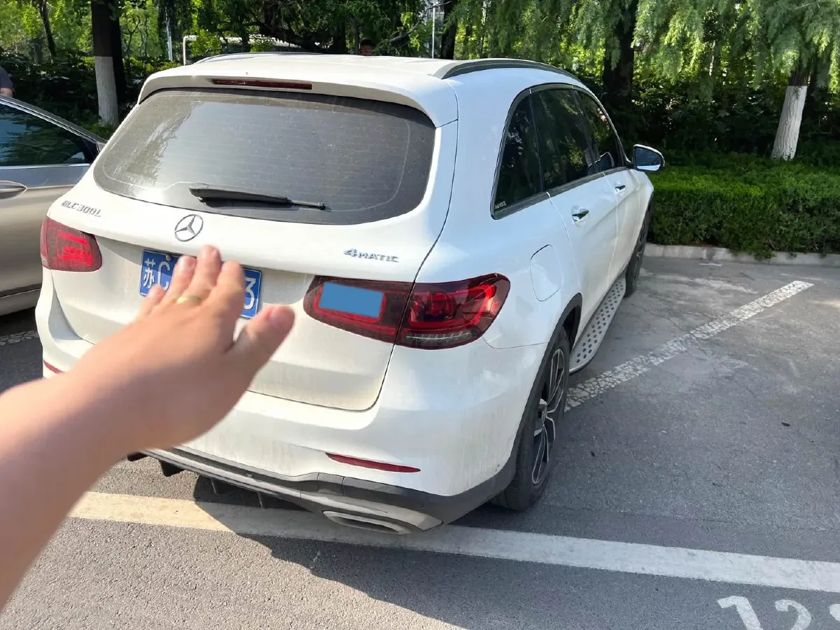 2021 Mercedes-Benz GLC Class 2.0T 258HP L4 9AT,autocango,china used car exporter,china ev exporter,chinese used car exporter,chinese used ev exporter