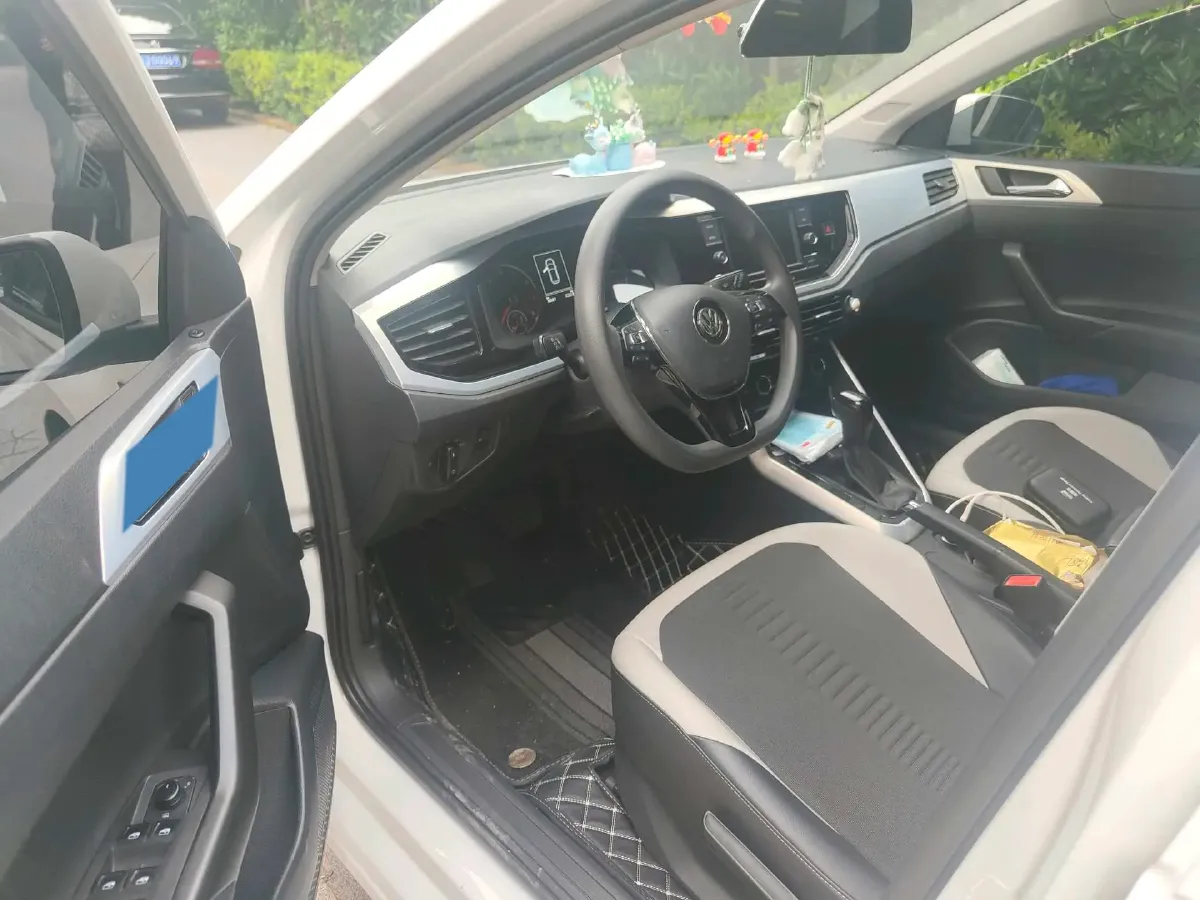 2019 Volkswagen Polo 1.5L 113HP L4 6AT,autocango,china used car exporter,china ev exporter,chinese used car exporter,chinese used ev exporter