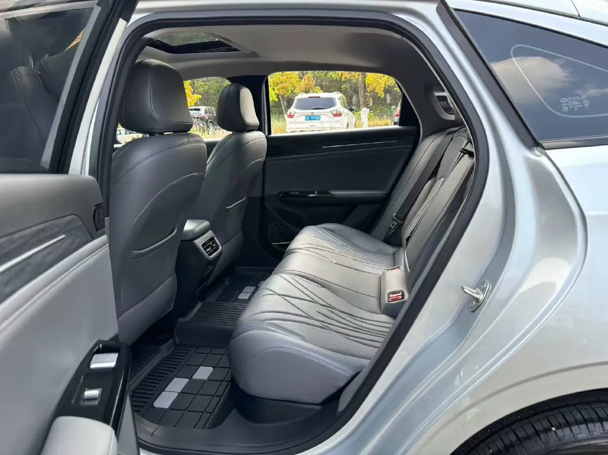 2025 BYD Seal 06 Wagon 1.5L 101HP L4 E-CVT PHEV,autocango,china used car exporter,china ev exporter,chinese used car exporter,chinese used ev exporter