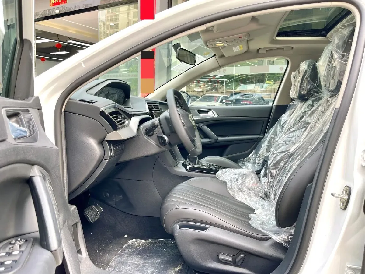 2024 Peugeot 408 1.5T 173HP L4 6AT,autocango,china used car exporter,china ev exporter,chinese used car exporter,chinese used ev exporter