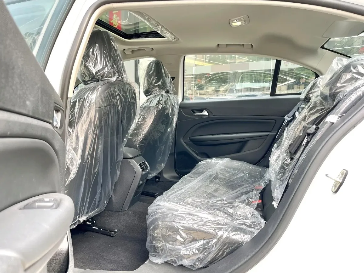 2024 Peugeot 408 1.5T 173HP L4 6AT,autocango,china used car exporter,china ev exporter,chinese used car exporter,chinese used ev exporter