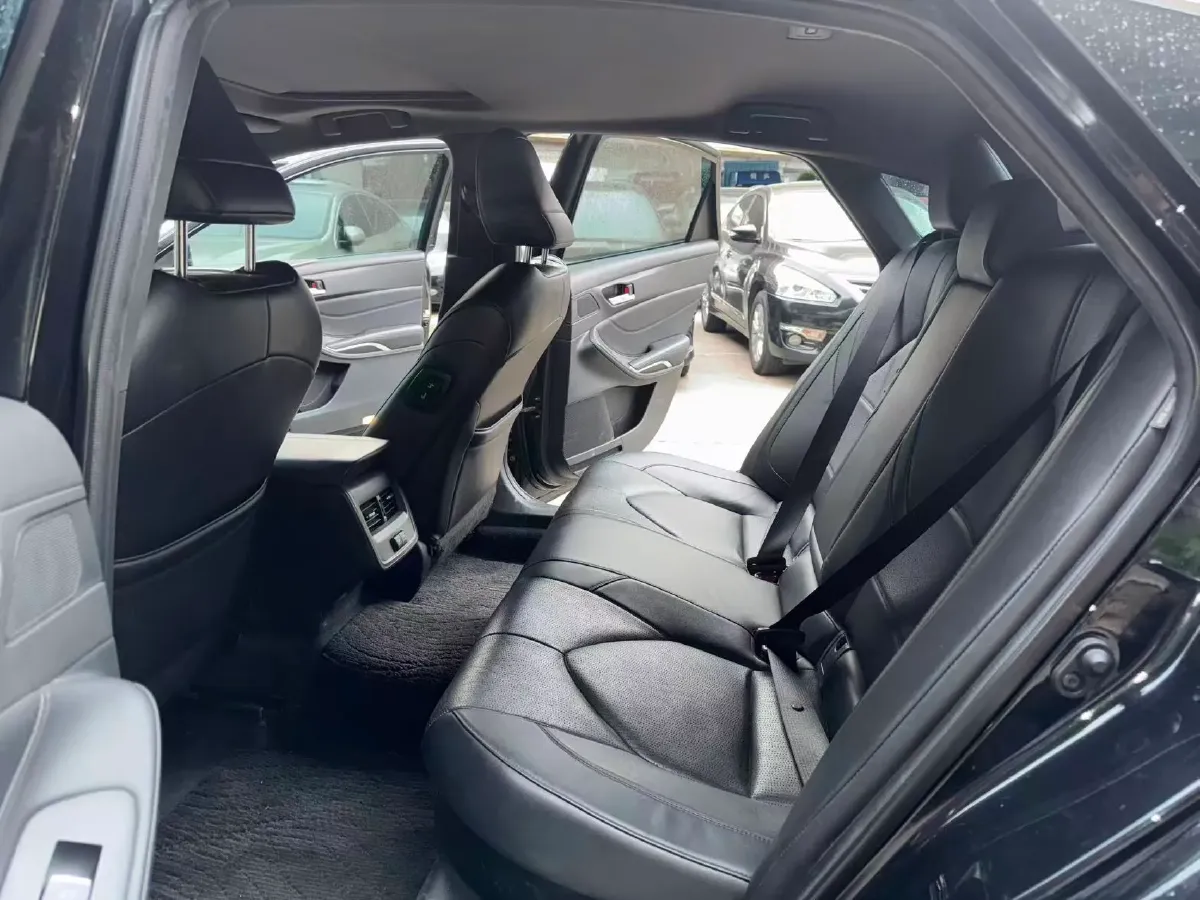 2019 Toyota Avalon 2.5L 178HP L4 E-CVT Hybrid,autocango,china used car exporter,china ev exporter,chinese used car exporter,chinese used ev exporter