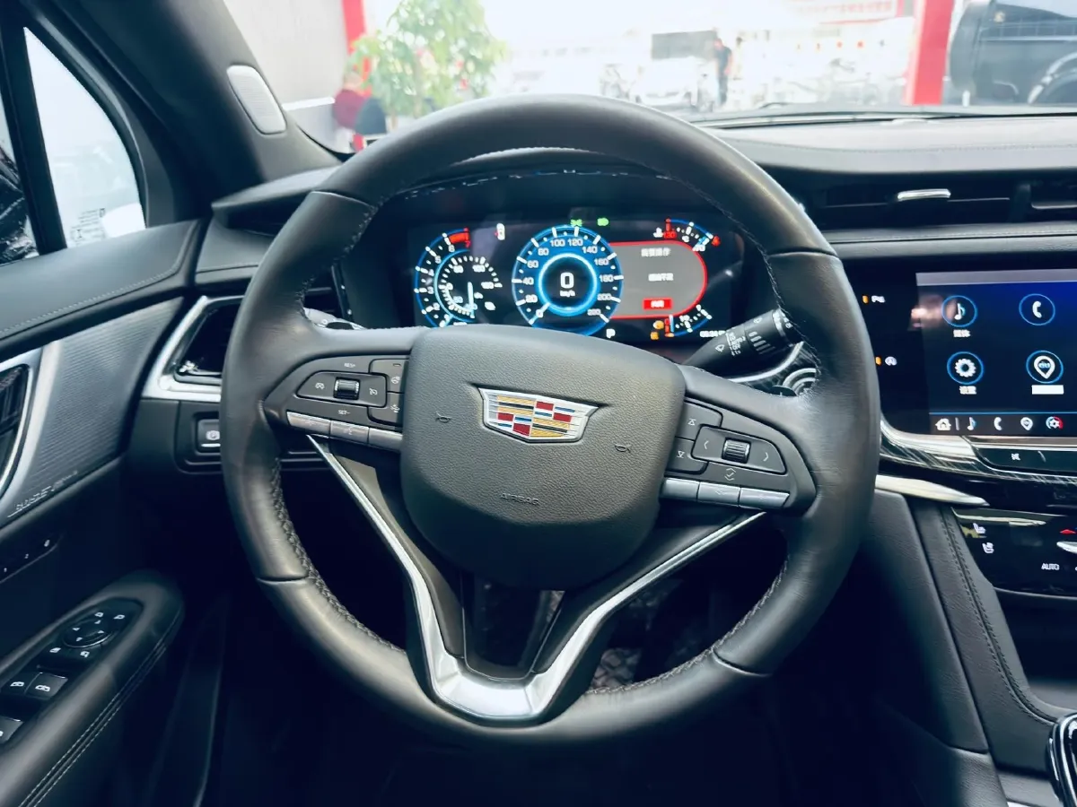 2025 Cadillac XT6 2.0T 237HP L4 9AT,autocango,china used car exporter,china ev exporter,chinese used car exporter,chinese used ev exporter