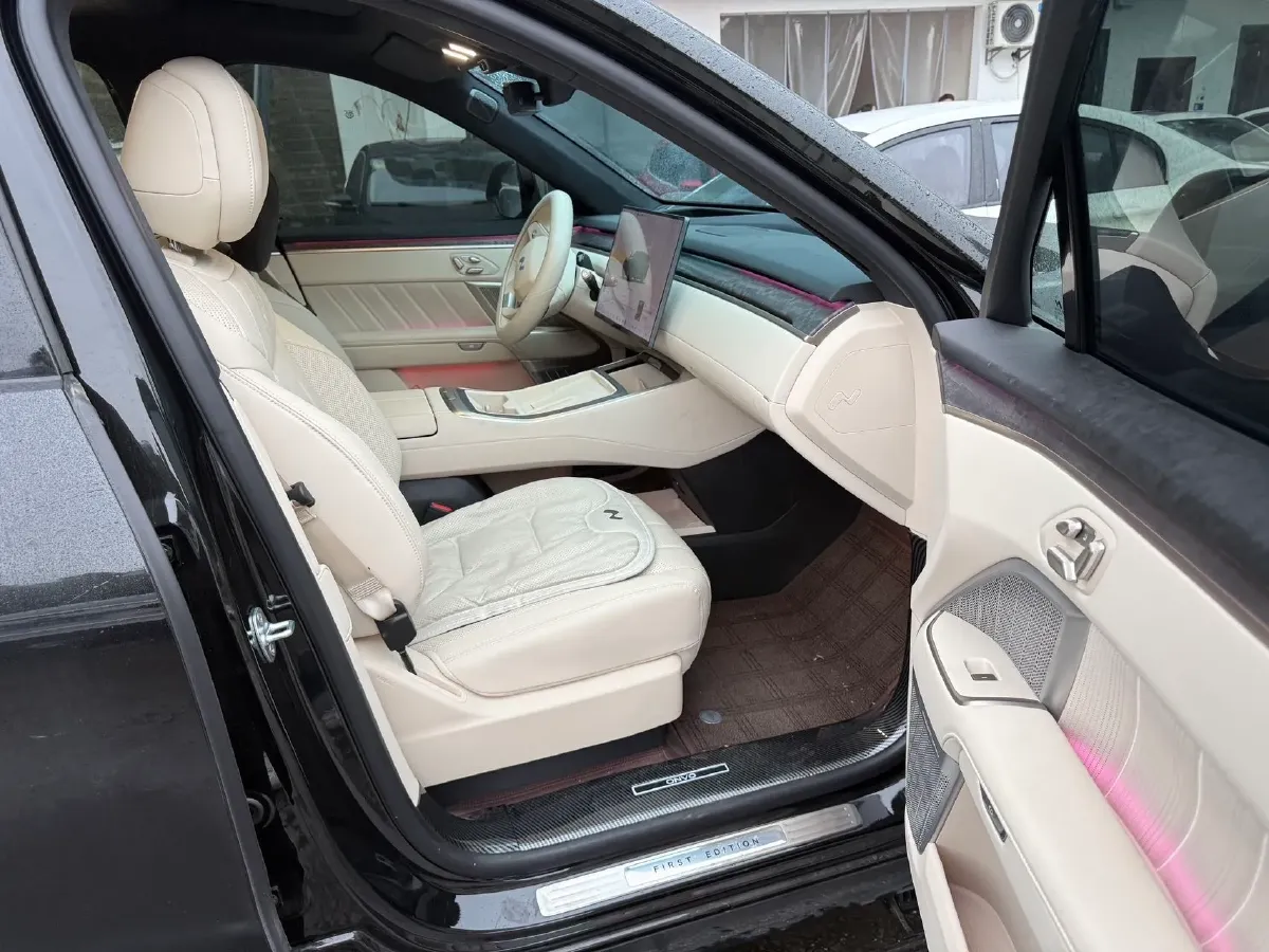 2025 ONVO L90 BEV,autocango,china used car exporter,china ev exporter,chinese used car exporter,chinese used ev exporter