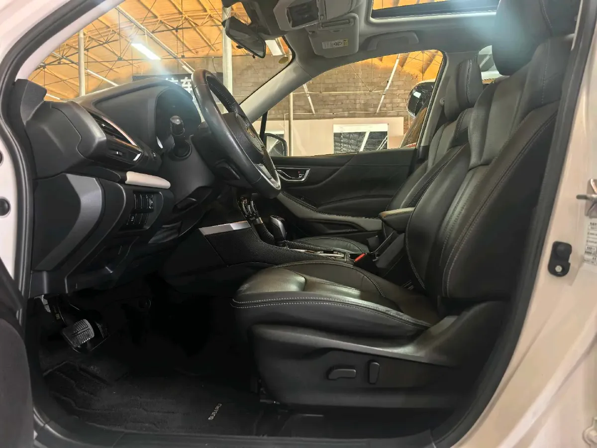 2022 Subaru Forester 2.0L 154HP H4 CVT,autocango,china used car exporter,china ev exporter,chinese used car exporter,chinese used ev exporter