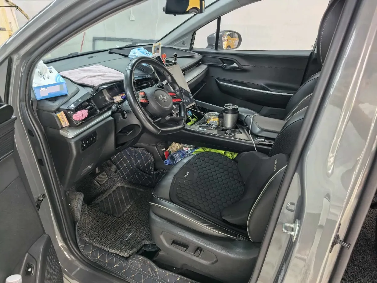 2021 Hyundai Custo 1.5T 170HP L4 8AT,autocango,china used car exporter,china ev exporter,chinese used car exporter,chinese used ev exporter