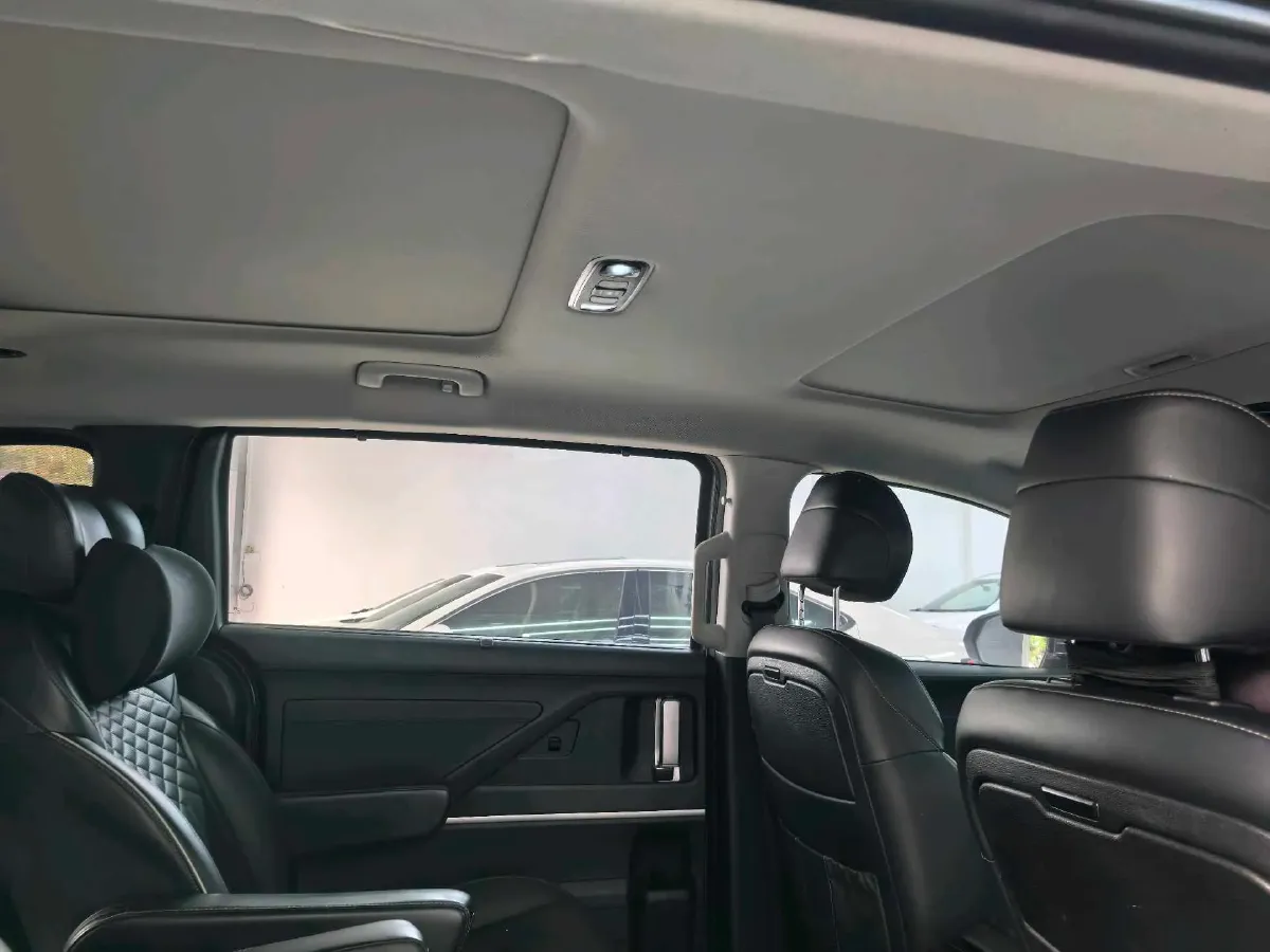 2021 Hyundai Custo 1.5T 170HP L4 8AT,autocango,china used car exporter,china ev exporter,chinese used car exporter,chinese used ev exporter