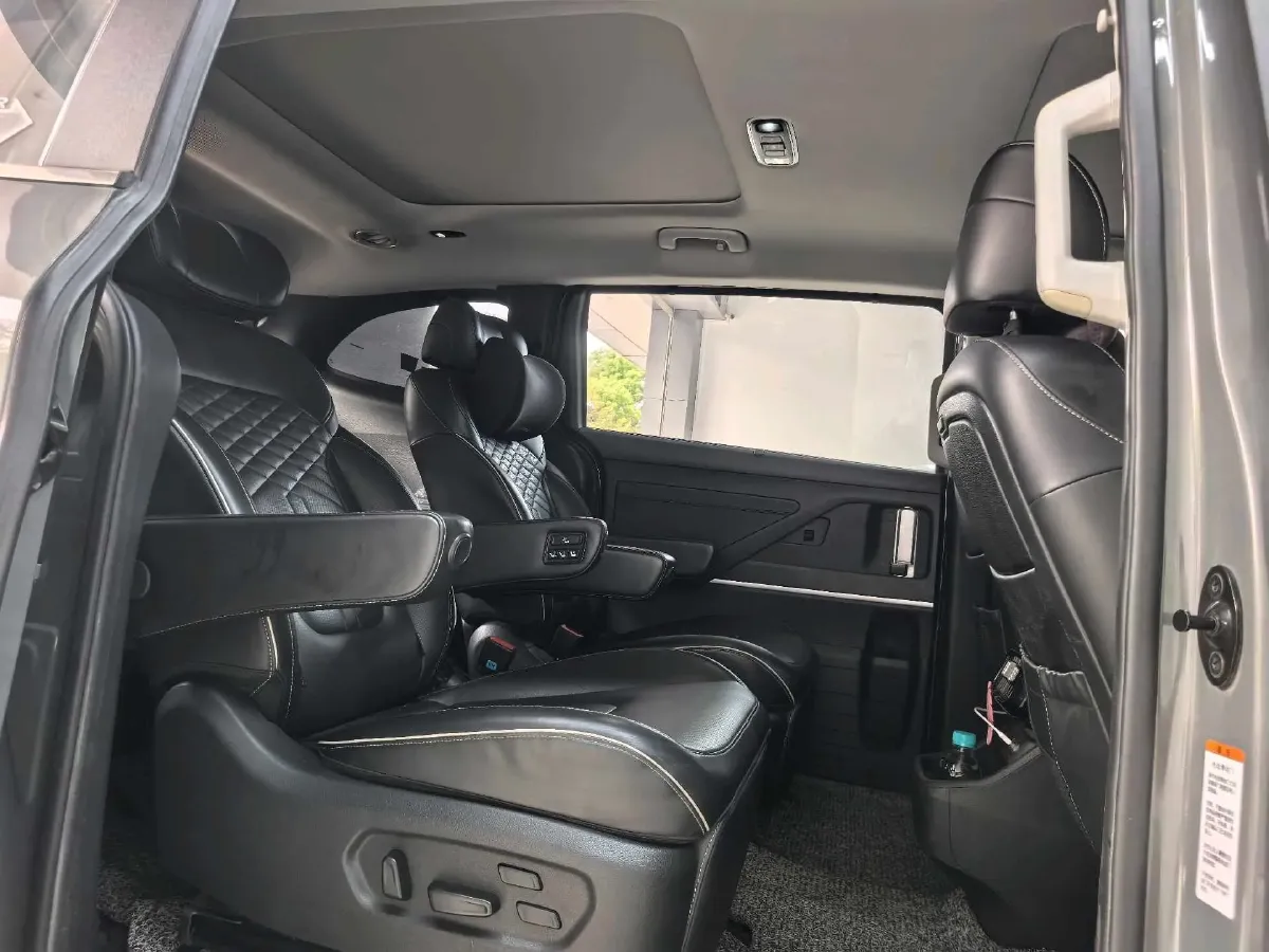 2021 Hyundai Custo 1.5T 170HP L4 8AT,autocango,china used car exporter,china ev exporter,chinese used car exporter,chinese used ev exporter