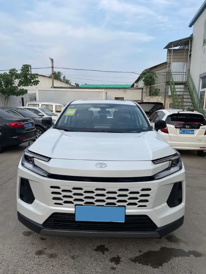 2026 Toyota Wildlander 2.0L 152HP L4 E-CVT Hybrid,autocango,china used car exporter,china ev exporter,chinese used car exporter,chinese used ev exporter