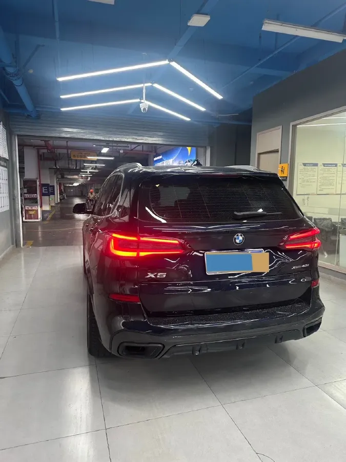 2021 BMW X5 3.0T 340HP L6 8AT,autocango,china used car exporter,china ev exporter,chinese used car exporter,chinese used ev exporter