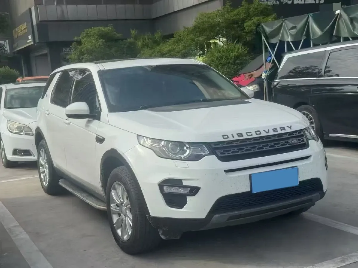 2018 Land Rover Discovery Sport 2.0T 241HP L4 9AT,autocango,china used car exporter,china ev exporter,chinese used car exporter,chinese used ev exporter