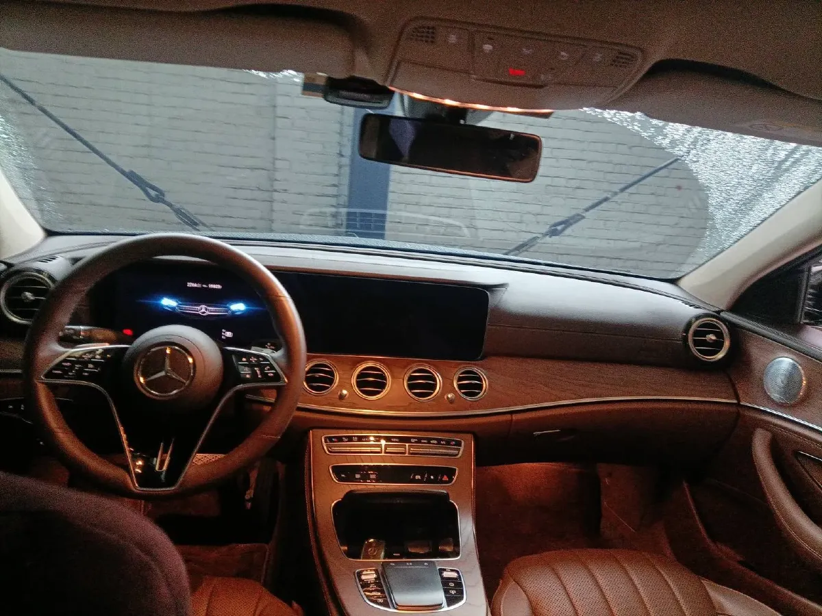 2021 Mercedes-Benz E Class 2.0T 258HP L4 9AT,autocango,china used car exporter,china ev exporter,chinese used car exporter,chinese used ev exporter