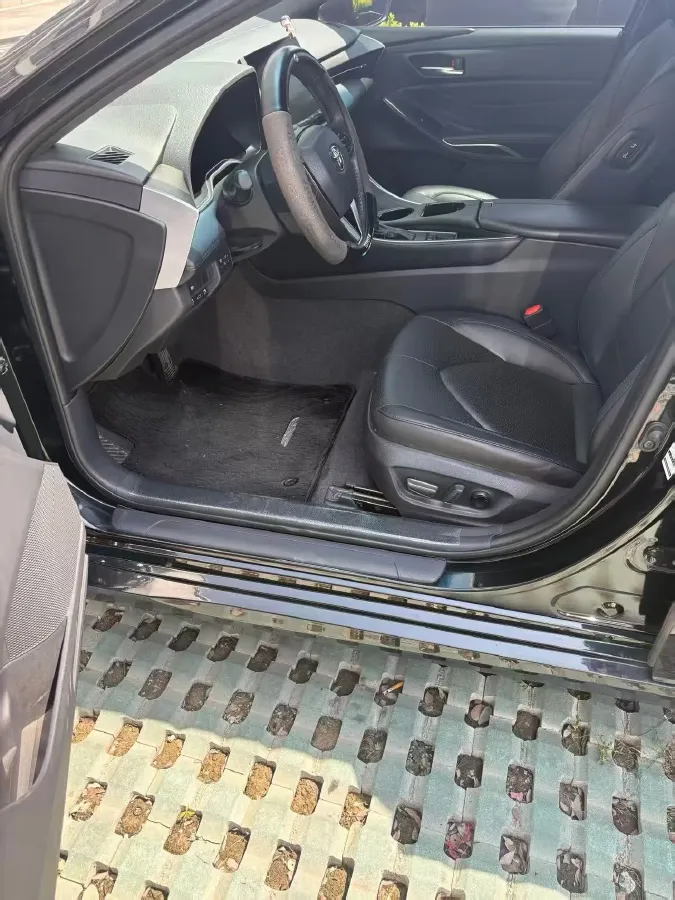 2023 Toyota Avalon 2.0L 177HP L4 CVT,autocango,china used car exporter,china ev exporter,chinese used car exporter,chinese used ev exporter