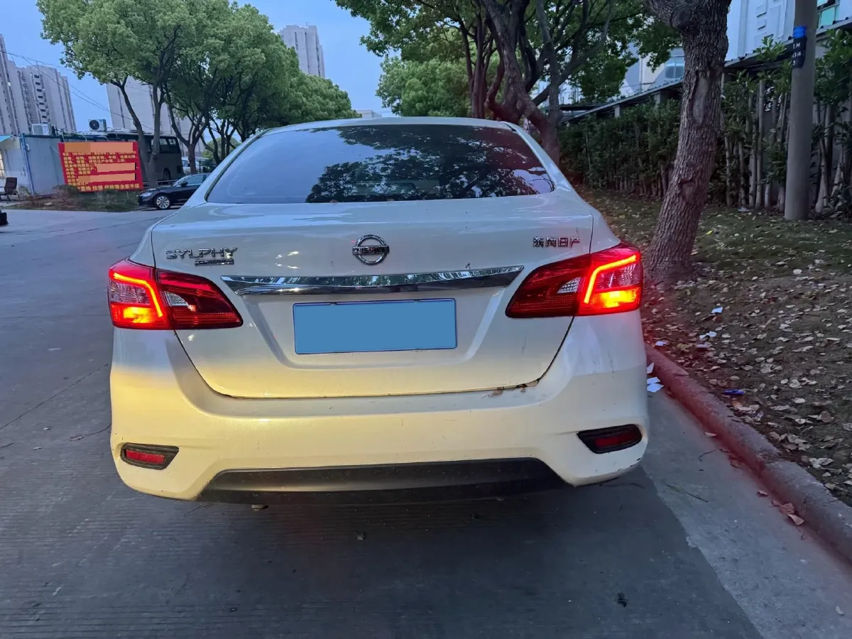 2021 Nissan Sylphy 1.6L 122HP L4 CVT,autocango,china used car exporter,china ev exporter,chinese used car exporter,chinese used ev exporter