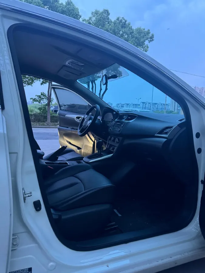 2021 Nissan Sylphy 1.6L 122HP L4 CVT,autocango,china used car exporter,china ev exporter,chinese used car exporter,chinese used ev exporter