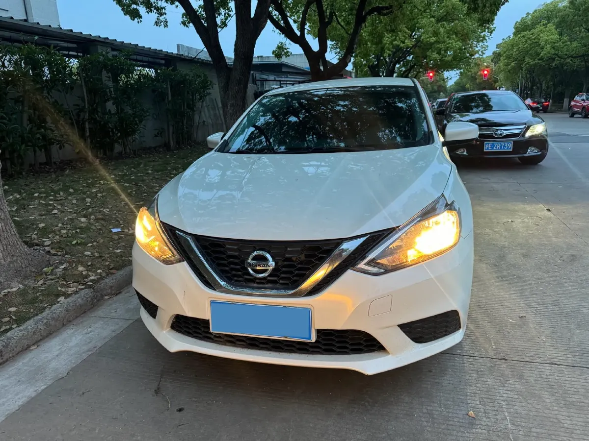 2021 Nissan Sylphy 1.6L 122HP L4 CVT,autocango,china used car exporter,china ev exporter,chinese used car exporter,chinese used ev exporter