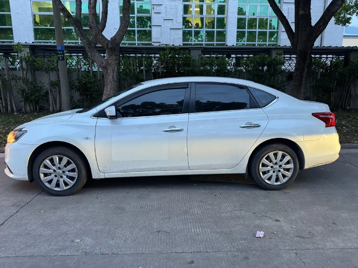 2021 Nissan Sylphy 1.6L 122HP L4 CVT,autocango,china used car exporter,china ev exporter,chinese used car exporter,chinese used ev exporter