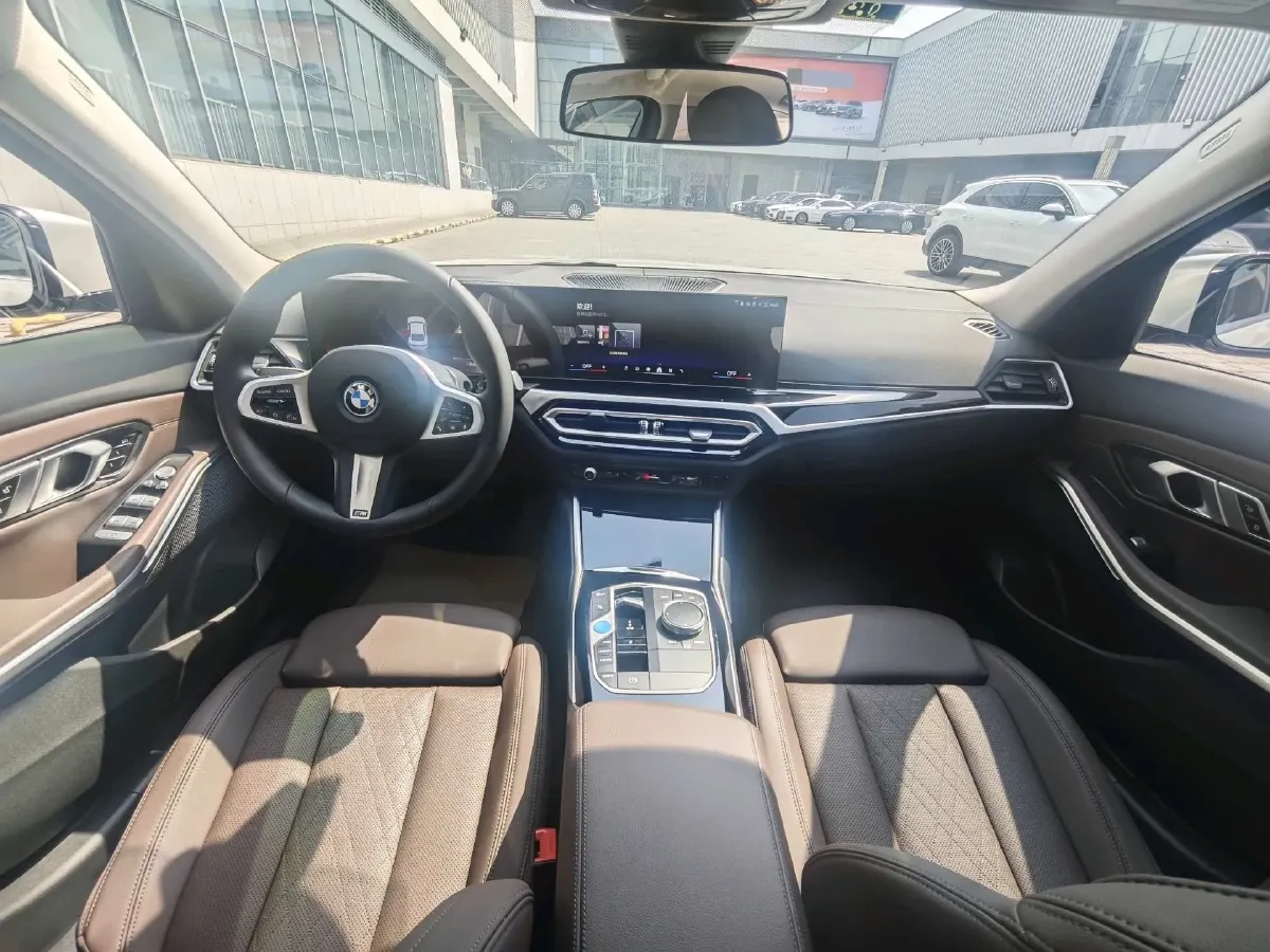 2024 BMW i3 BEV 70KWH,autocango,china used car exporter,china ev exporter,chinese used car exporter,chinese used ev exporter